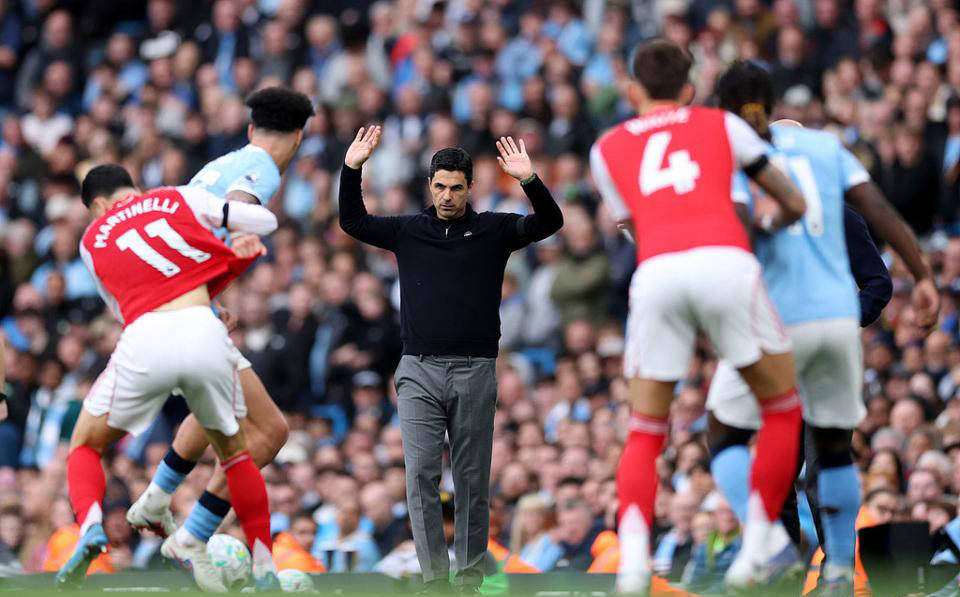 敢接不敢输？曼城凭进球数登顶，向枪手发出最公平又最残酷的冠军挑战书